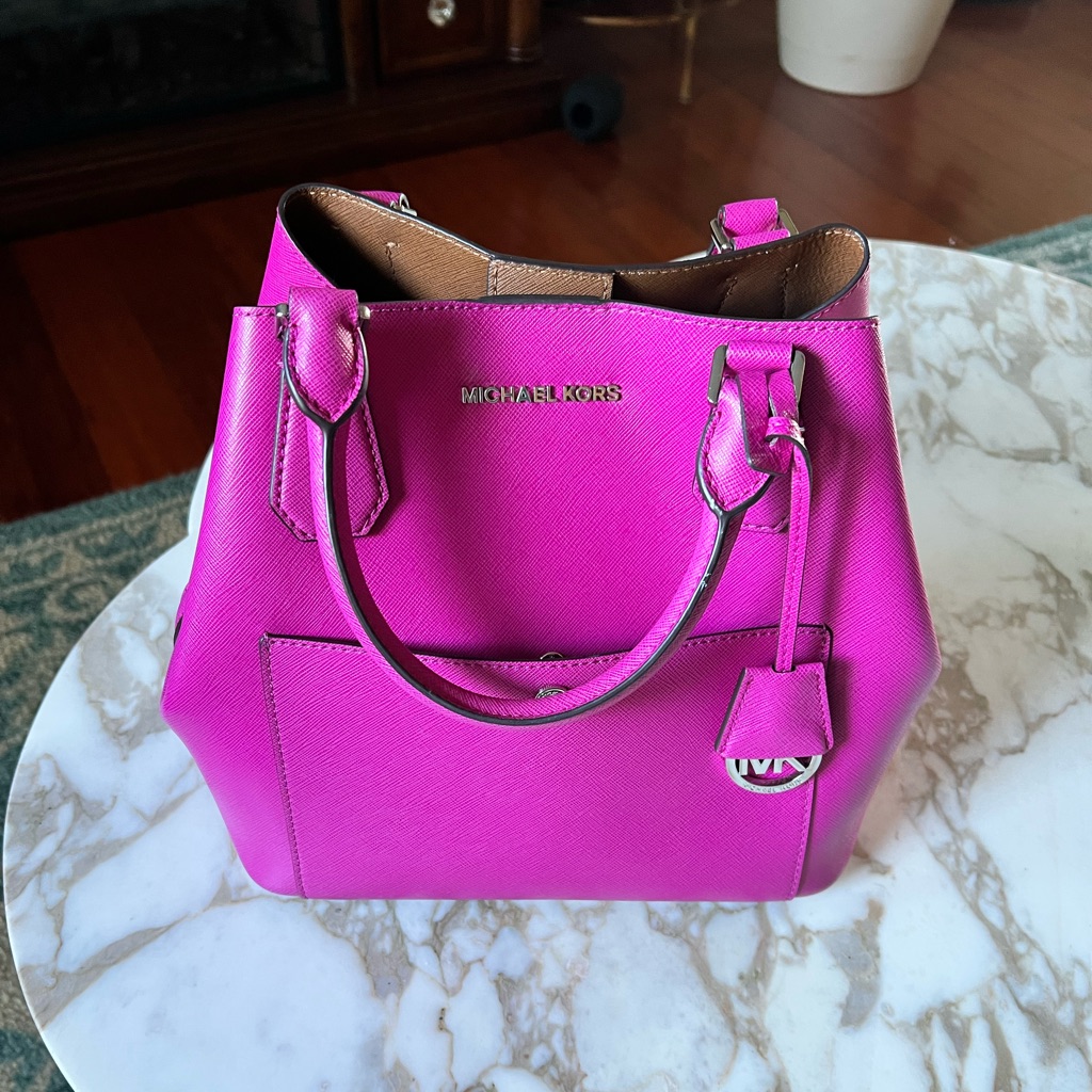 Michael Kors Greenwich Pink Preowned Michael Kors Greenwich Pink Preowned